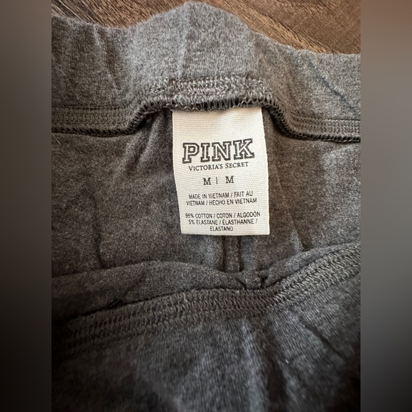 2 Pink Victoria’s Secret Leggings Medium - Picture 5 of 5
